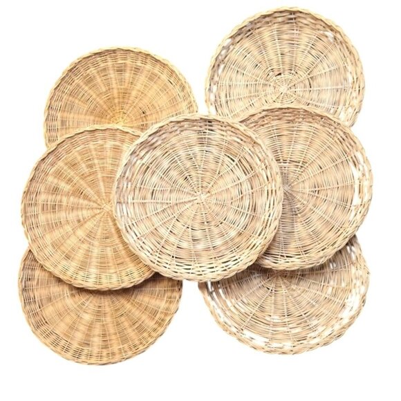 Vintage Bamboo Paper Plate Holders Set of 7, two designs basket weave - Picture 1 of 9